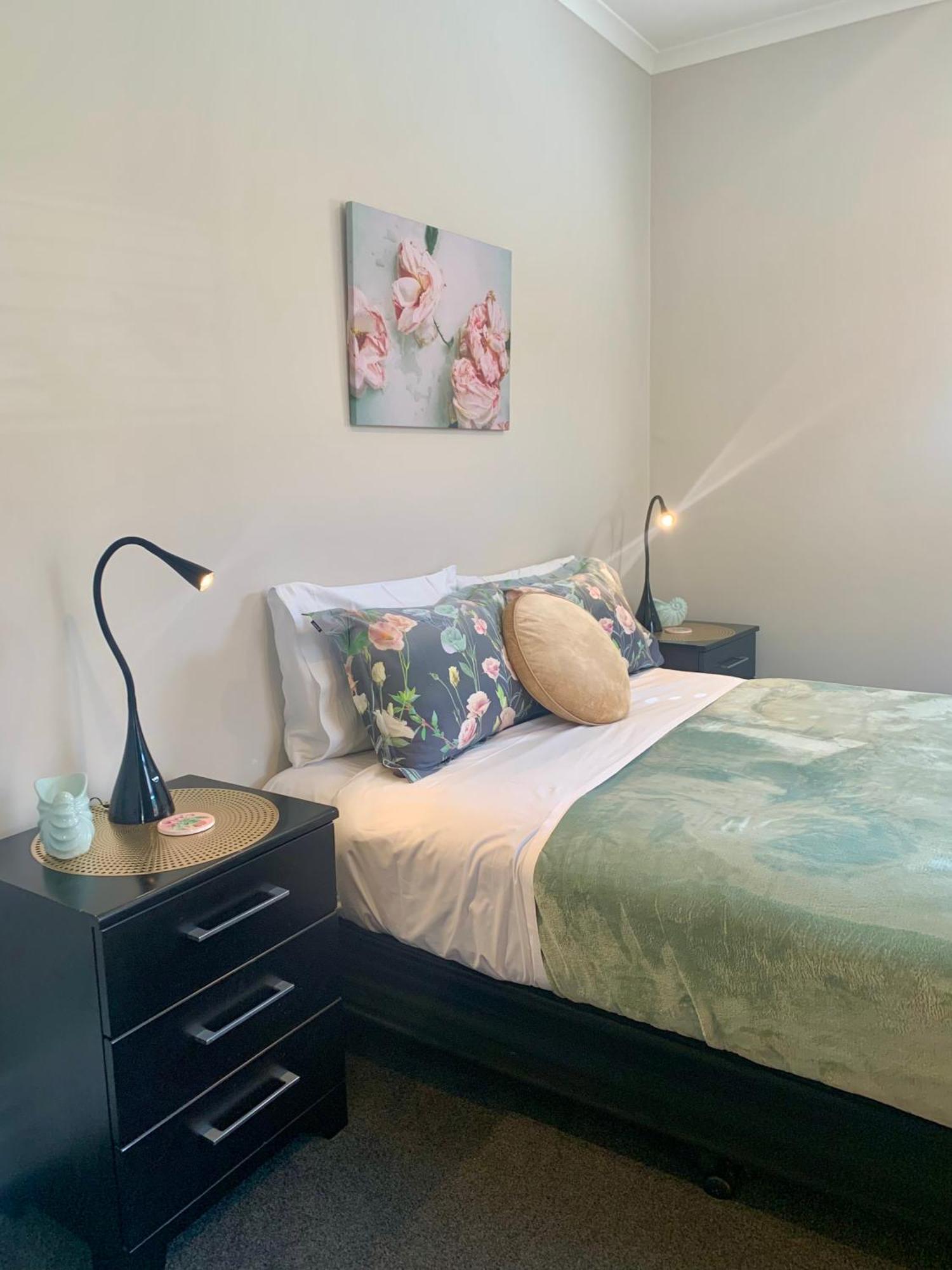 Roslyn Business Studio - 2 Bedroom ดะนีดิน ภายนอก รูปภาพ